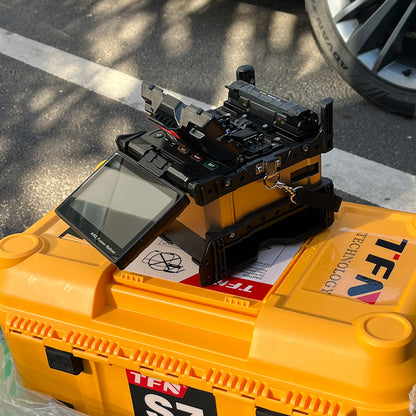 Empalmador de fibra óptica TFN S7 con seis motores